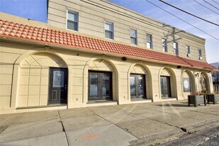 210 New York Ave in Long Beach, NY - Building Photo