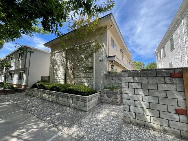 1417 T Street in Sacramento, CA - Building Photo - Building Photo