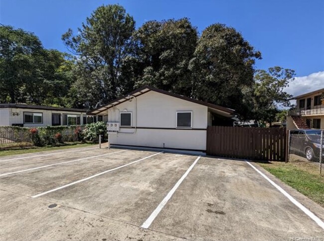 318 Ohai Pl in Wahiawa, HI - Building Photo - Building Photo