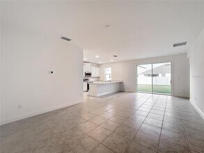 4959 Shady Pnes Dr in St. Cloud, FL - Building Photo - Building Photo