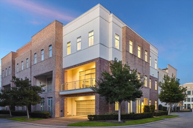 property at 1430 Lake Pointe Pkwy