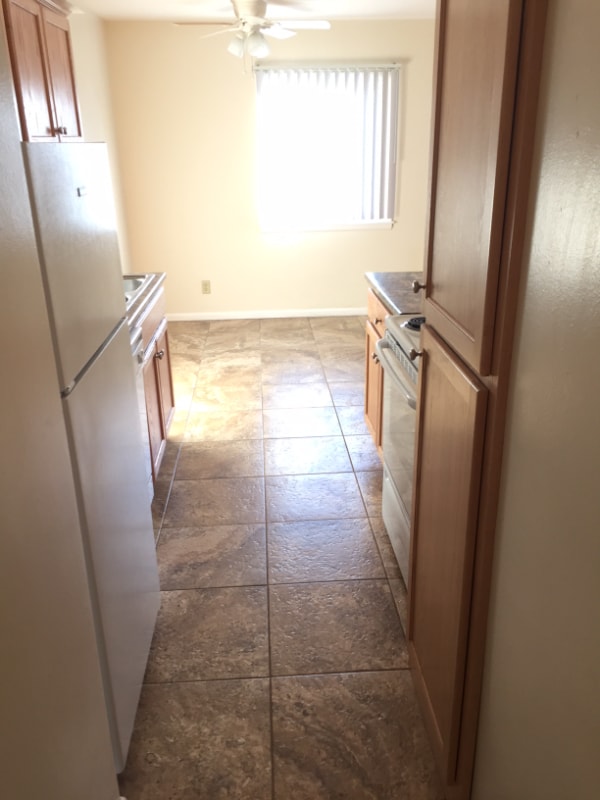 689 Snelling Ave S in St. Paul, MN - Building Photo - Building Photo