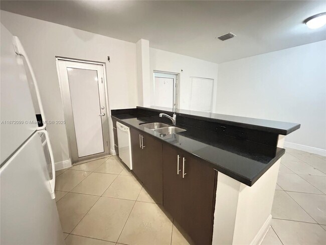 property at 1034 Lenox Ave.