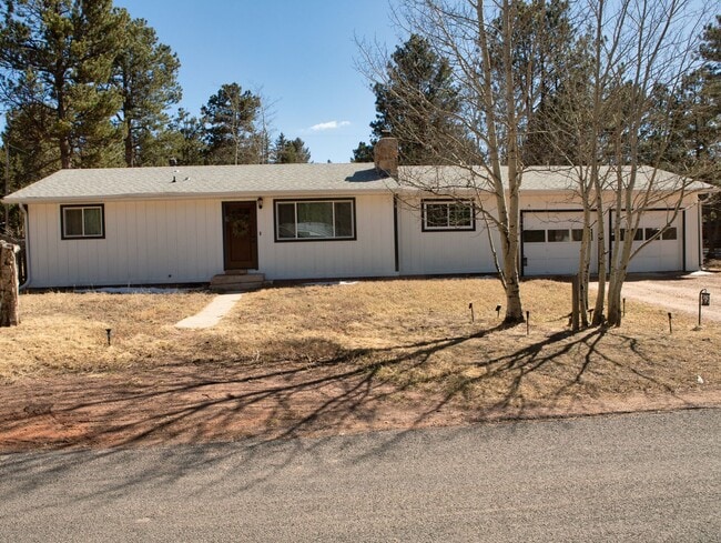 property at 407 Woodland Dr