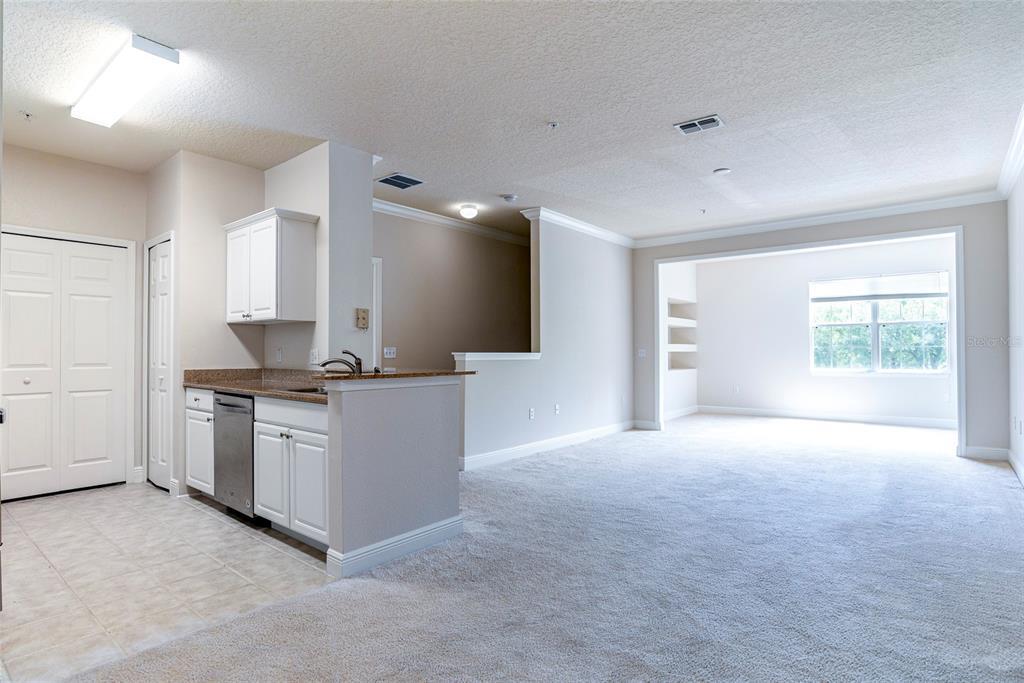303 Southern Pecan Cir in Winter Garden, FL - Building Photo