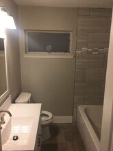 3160 Chatsworth Dr in Farmers Branch, TX - Building Photo - Building Photo