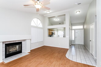 175 Mirador St in Henderson, NV - Building Photo - Building Photo