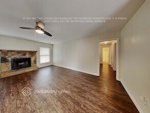 230 Graystone Dr in Covington, GA - Foto de edificio - Building Photo