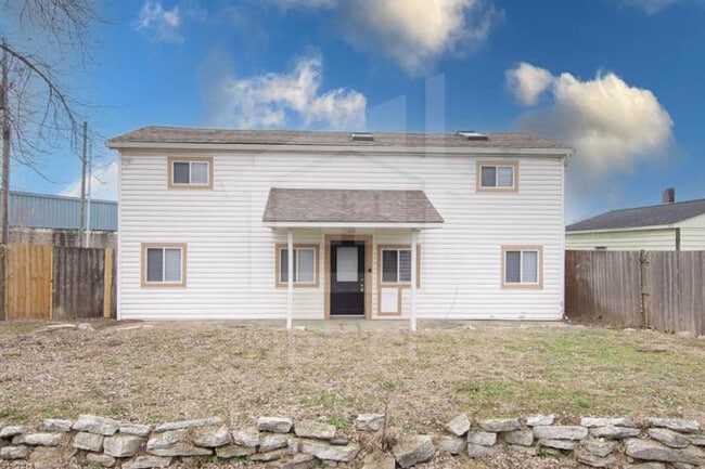 property at 2918 W Mooresville Rd