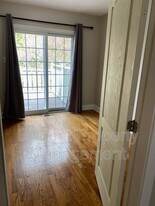 1260 Pulpit Rd in Peterborough, ON - Building Photo