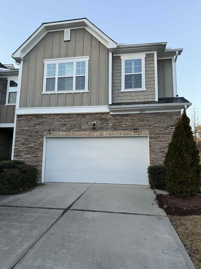 850 New Derby Ln in Apex, NC - Building Photo - Building Photo