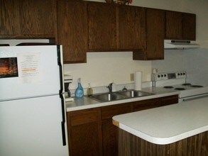 Sunflower Villa in Herndon, KS - Foto de edificio - Other
