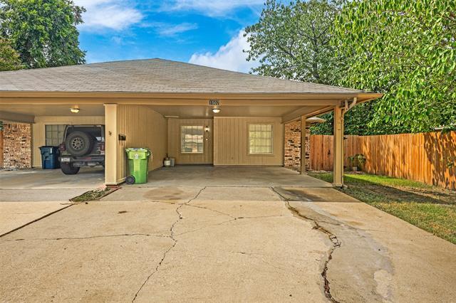 1507 Bellaire Dr in Grapevine, TX - Building Photo - Building Photo