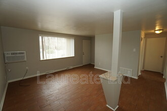 673 Miller Ct in Lakewood, CO - Foto de edificio - Building Photo
