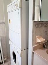 634 North Carolina Ave SE in Washington, DC - Building Photo - Building Photo