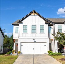 46 Cannondale Dr in Winder, GA - Building Photo