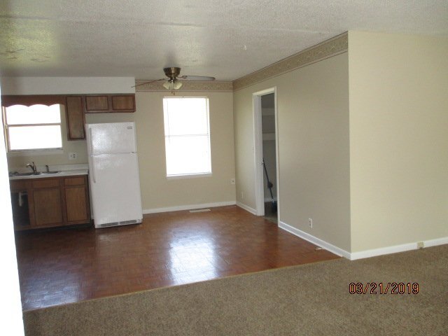 621 Dover Rd in Clarksville, TN - Building Photo - Building Photo