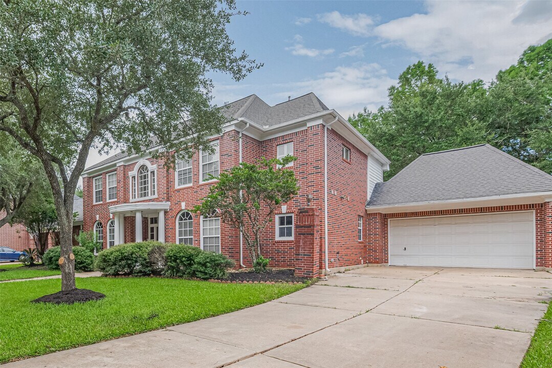 3427 Williams Glen Dr in Sugar Land, TX - Building Photo