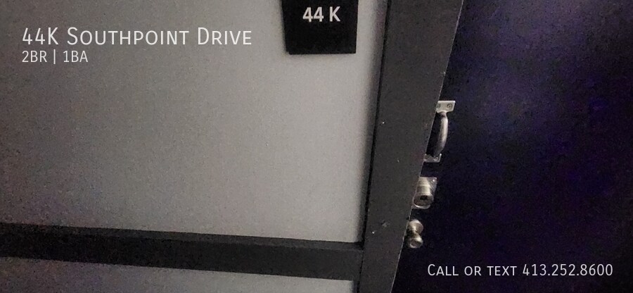 44 Southpoint Dr in Amherst, MA - Building Photo