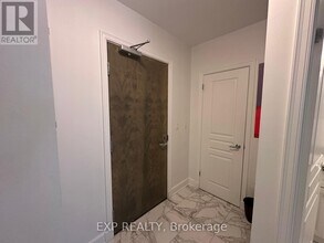 200-200 Besserer St in Ottawa, ON - Building Photo - Building Photo