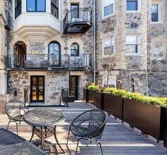 320 Tappan St in Brookline, MA - Building Photo - Building Photo