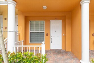365 SW 13th St in Fort Lauderdale, FL - Building Photo - Building Photo