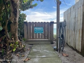 160 Sandy Shoes Dr in Melbourne Beach, FL - Building Photo - Building Photo
