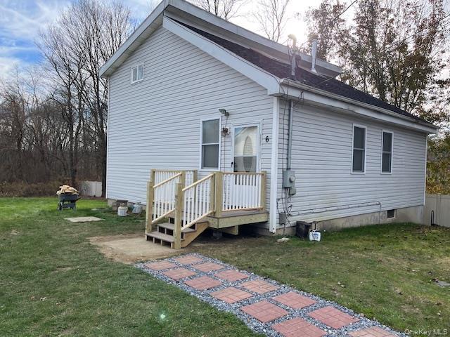 property at 6 Sycamore Ln