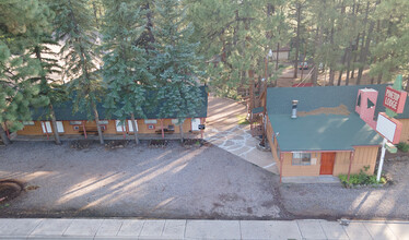 593 E White Mountain Blvd in Pinetop, AZ - Building Photo - Building Photo