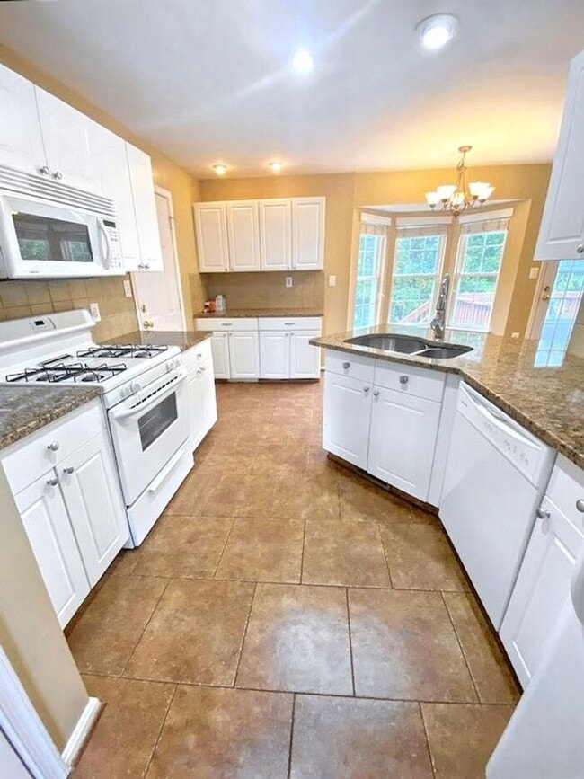 10104 Terrace Ct in Fredericksburg, VA - Building Photo - Building Photo