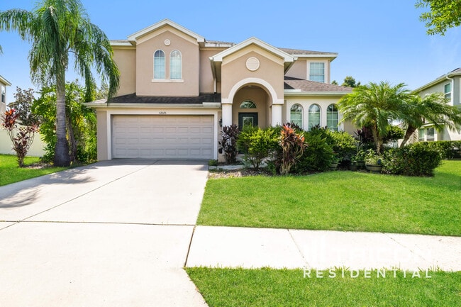 property at 32025 Garden Alcove Loop