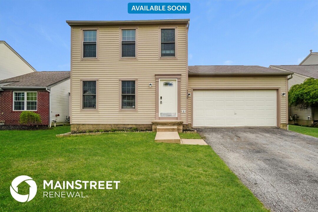 5520 Meadow Passage Dr in Canal Winchester, OH - Building Photo