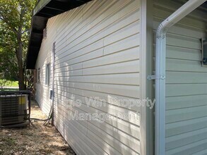 3165 St Catherine St in Florissant, MO - Building Photo - Building Photo