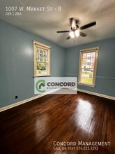1007 W Market St-Unit -B in Greensboro, NC - Building Photo - Building Photo