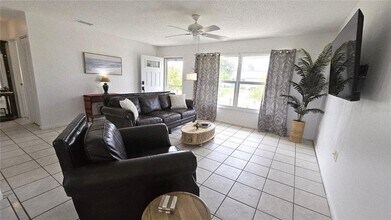 13398 Ballon Ave in Port Charlotte, FL - Building Photo - Building Photo