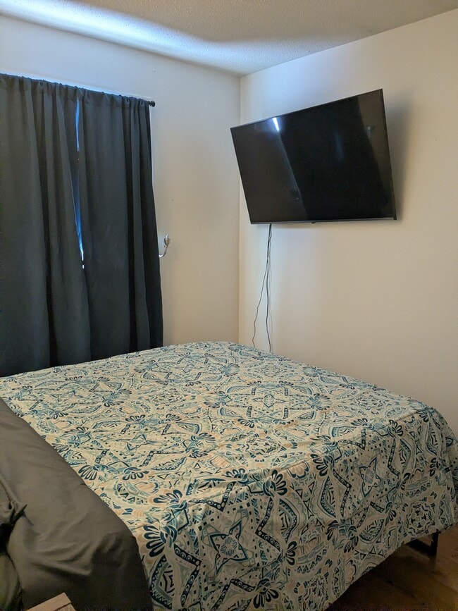 19 Cross St in Hampden, ME - Building Photo - Building Photo