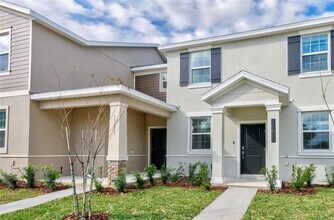 15627 Water Spring Blvd in Winter Garden, FL - Foto de edificio - Building Photo