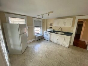2916 Guilford Ave in Baltimore, MD - Building Photo - Building Photo