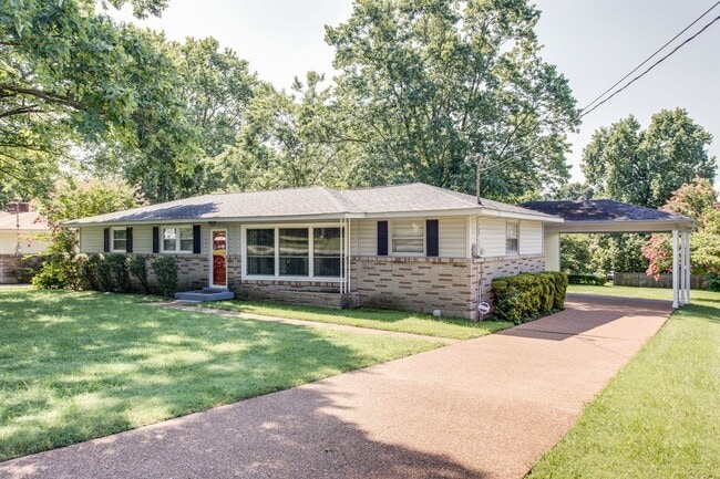 409 Bramblewood Dr in Nashville, TN - Building Photo - Building Photo