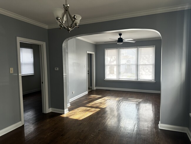 12026 S Lafayette Ave in Chicago, IL - Building Photo - Building Photo