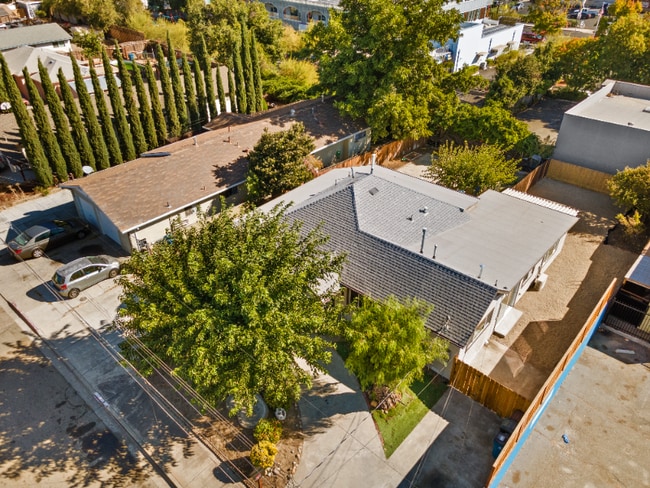 1709 Noia Ave in Antioch, CA - Building Photo - Building Photo