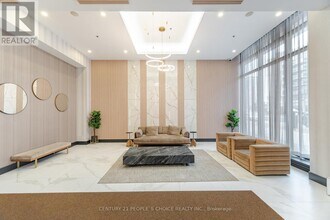 4070-PH4070 Confederation Pkwy in Mississauga, ON - Building Photo - Building Photo