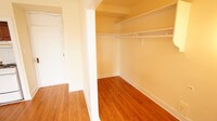 2629 N Emmett St, Unit 3335-119 in Chicago, IL - Building Photo - Building Photo