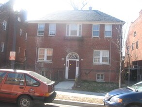 1277 Simms Pl NE in Washington, DC - Building Photo - Building Photo