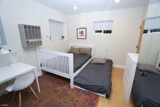 2636 Warring St-Unit -Apt 100 in Berkeley, CA - Building Photo - Building Photo