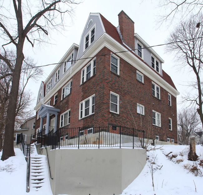 509 S Beech St in Syracuse, NY - Foto de edificio - Building Photo