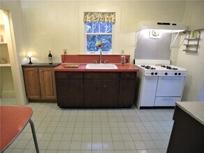 1197 Stillwood Dr NE in Atlanta, GA - Building Photo - Building Photo