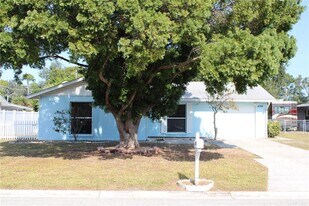 4024 13th Ave W in Bradenton, FL - Building Photo