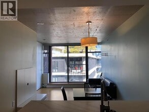 128 W Cordova St in Vancouver, BC - Building Photo - Building Photo