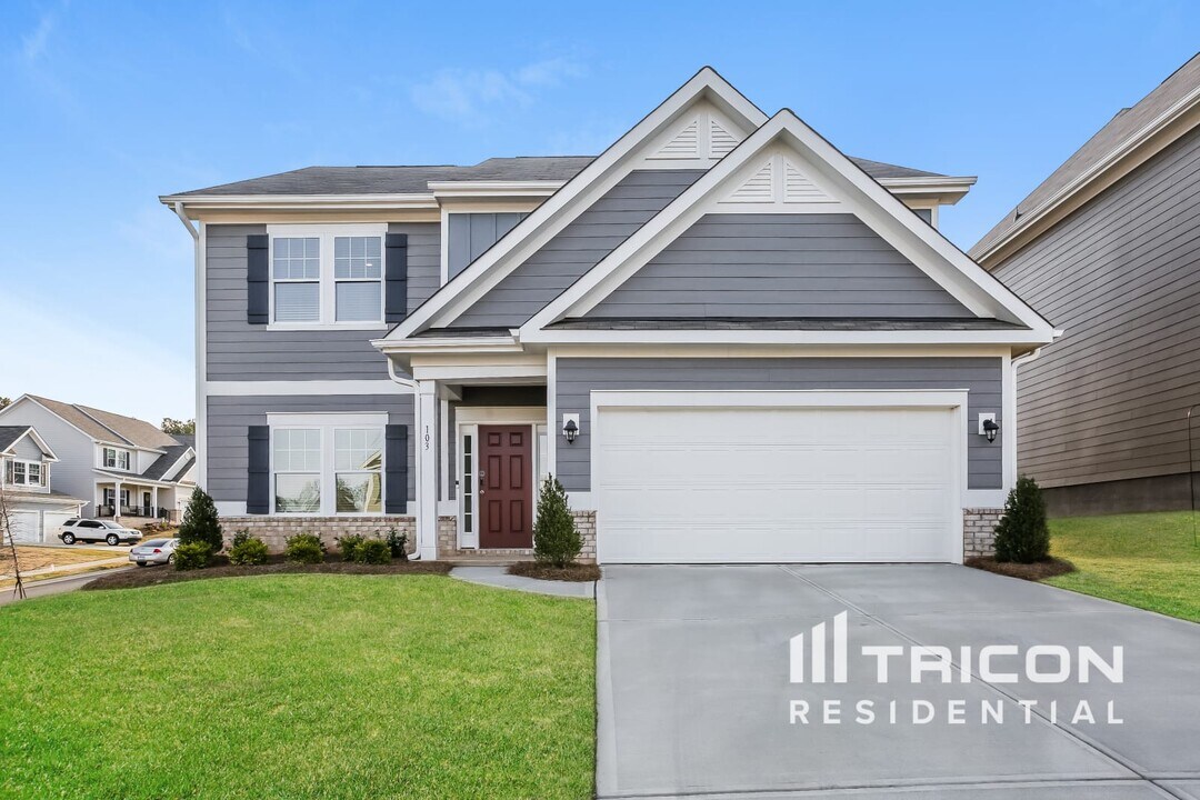 103 Queenshall Rd in Mooresville, NC - Building Photo